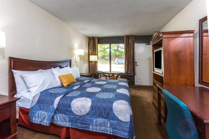 Imagen de la habitación del Hotel Days Inn By Wyndham Baltimore Northwest. Foto 5