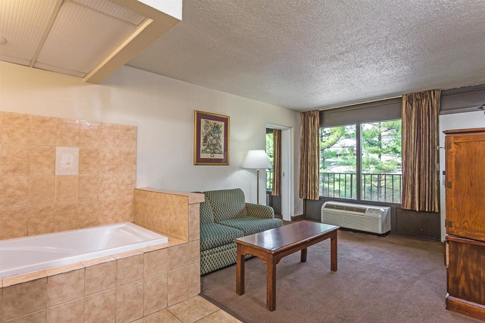 Imagen de la habitación del Hotel Days Inn By Wyndham Baltimore Northwest. Foto 9