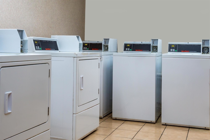 Imagen de los interiores del Hotel Days Inn By Wyndham Baltimore Northwest. Foto 13