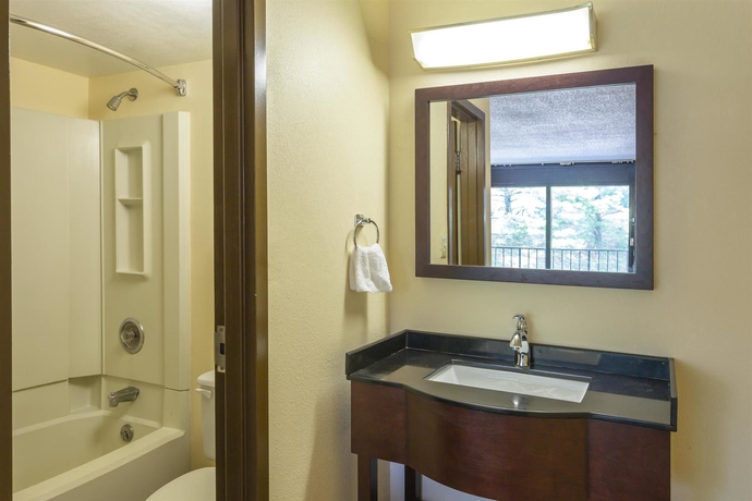 Imagen de la habitación del Hotel Days Inn By Wyndham Baltimore Northwest. Foto 10