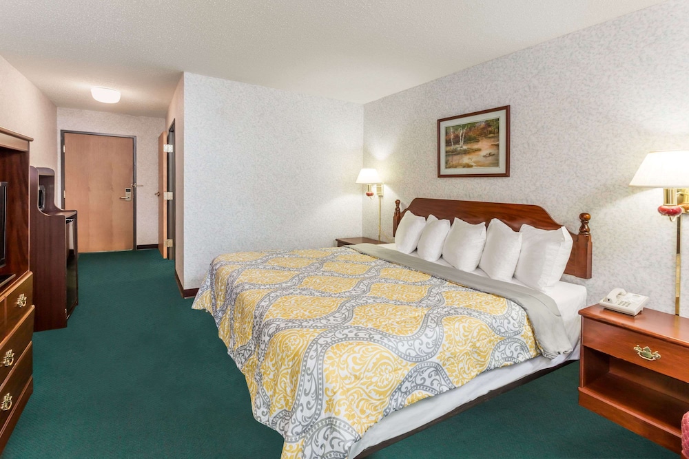 Imagen de la habitación del Hotel Days Inn By Wyndham Battlefield Rd/hwy 65. Foto 19