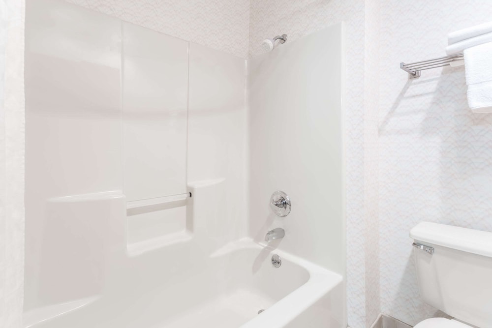 Imagen de la habitación del Hotel Days Inn By Wyndham Battlefield Rd/hwy 65. Foto 20