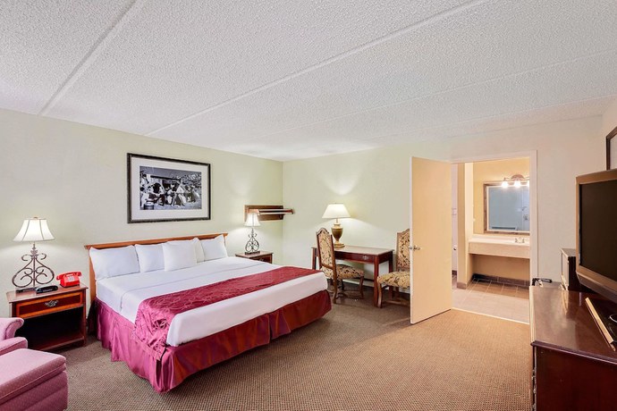 Imagen de la habitación del Hotel Days Inn By Wyndham Bay City. Foto 7