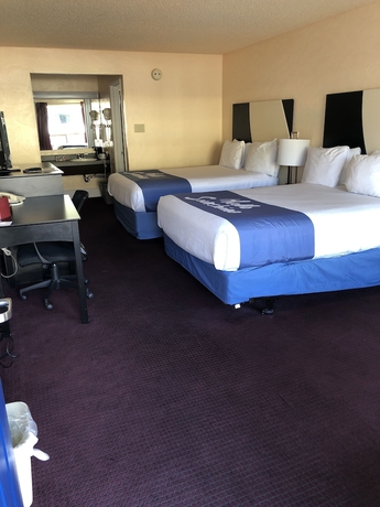 Imagen de la habitación del Hotel Days Inn By Wyndham Bend. Foto 3