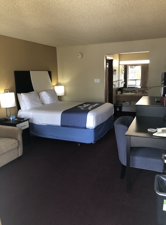 Imagen de la habitación del Hotel Days Inn By Wyndham Bend. Foto 16