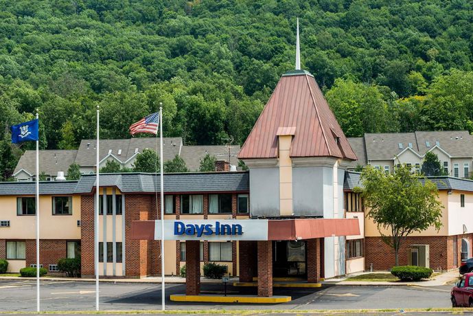 Imagen general del Hotel Days Inn By Wyndham Berlin Meriden. Foto 2