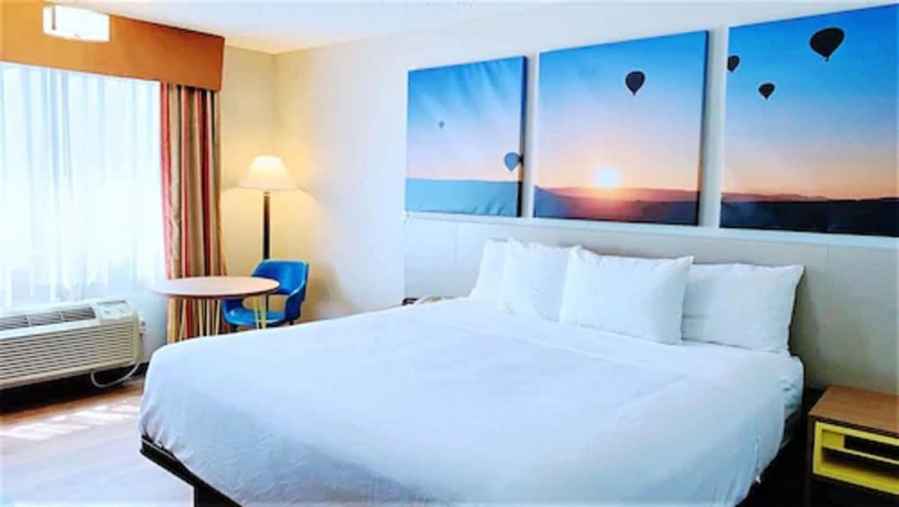 Imagen de la habitación del Hotel Days Inn By Wyndham Bernalillo. Foto 11