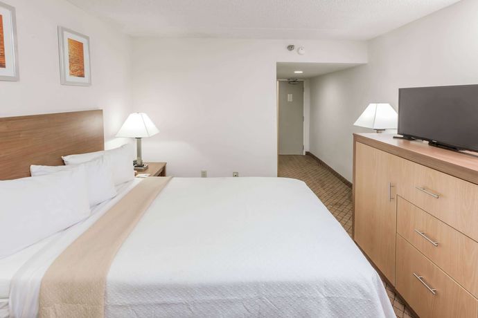 Imagen de la habitación del Hotel Days Inn By Wyndham Biloxi Beach. Foto 5