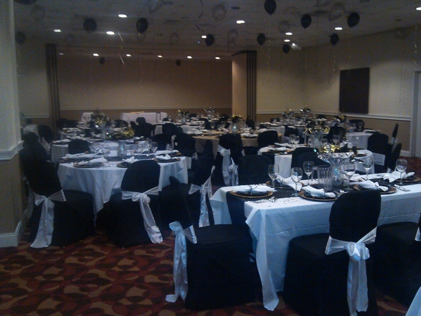 Imagen de los interiores del Hotel Days Inn By Wyndham Birmingham Vestavia Hills. Foto 4