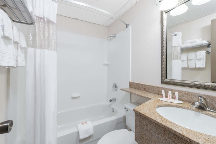 Imagen de la habitación del Hotel Days Inn By Wyndham Bismarck. Foto 9