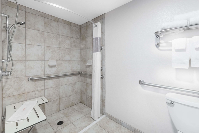 Imagen de la habitación del Hotel Days Inn By Wyndham Bismarck. Foto 13