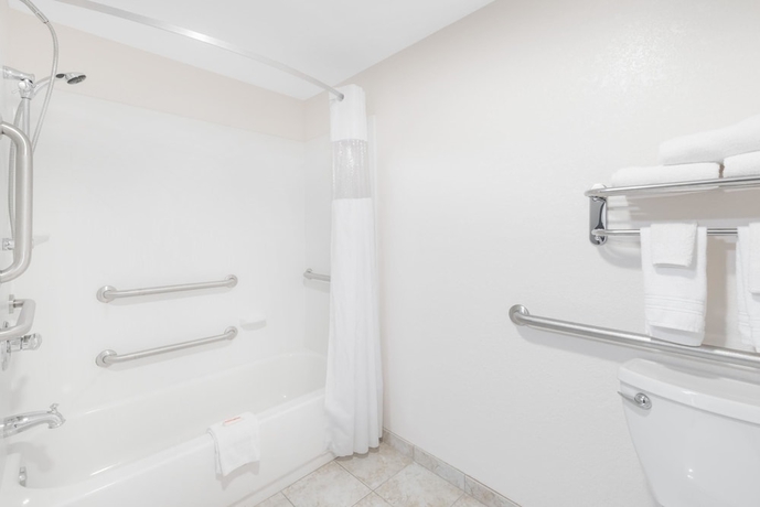 Imagen de la habitación del Hotel Days Inn By Wyndham Bismarck. Foto 14