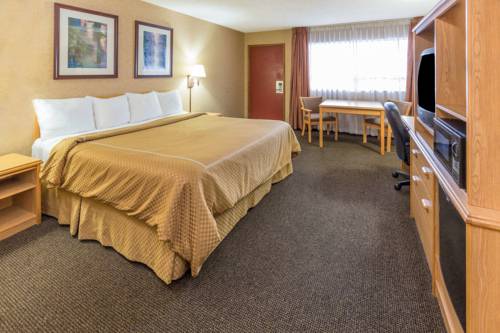 Imagen de la habitación del Hotel Days Inn By Wyndham Black Bear. Foto 11
