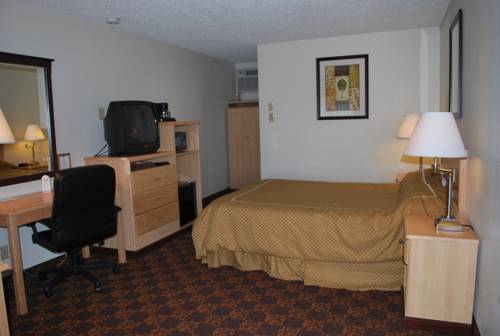 Imagen de la habitación del Hotel Days Inn By Wyndham Black Bear. Foto 14