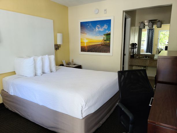 Imagen de la habitación del Hotel Days Inn By Wyndham Bradenton I-75. Foto 6