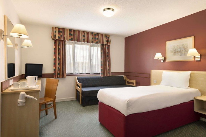 Imagen de la habitación del Hotel Days Inn By Wyndham Bradford M62. Foto 14