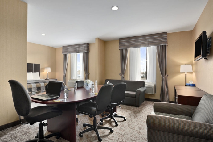 Imagen de la habitación del Hotel Days Inn By Wyndham Brampton. Foto 3