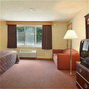 Imagen de la habitación del Hotel Days Inn By Wyndham Branford New Haven Conference. Foto 5