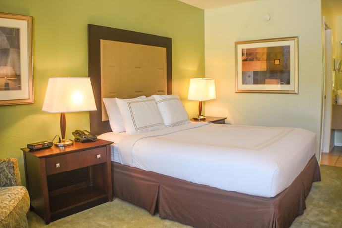 Imagen de la habitación del Hotel Days Inn By Wyndham Branson Near Theatre District. Foto 7