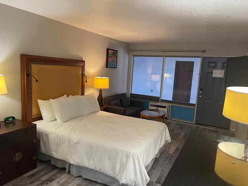 Imagen de la habitación del Hotel Days Inn By Wyndham Branson Ozarks. Foto 19
