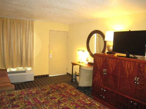 Imagen de la habitación del Hotel Days Inn By Wyndham Brunswick/st. Simons Area. Foto 6