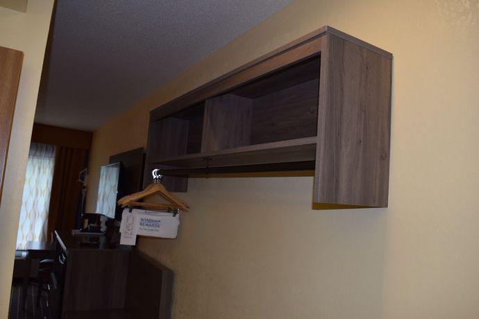 Imagen de la habitación del Hotel Days Inn By Wyndham Cadillac. Foto 9