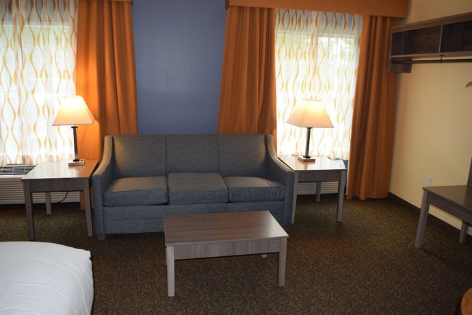Imagen de la habitación del Hotel Days Inn By Wyndham Cadillac. Foto 13