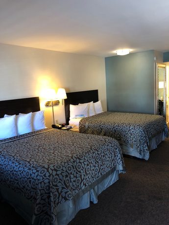 Imagen de la habitación del Hotel Days Inn By Wyndham Camarillo - Ventura. Foto 14