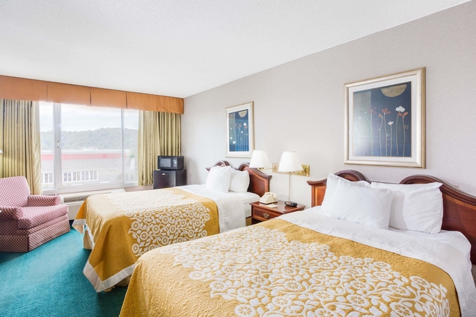 Imagen de la habitación del Hotel Days Inn By Wyndham Cambridge. Foto 4