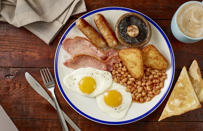 Imagen del bar/restaurante del Hotel Days Inn By Wyndham Cannock Norton Canes M6 Toll. Foto 3