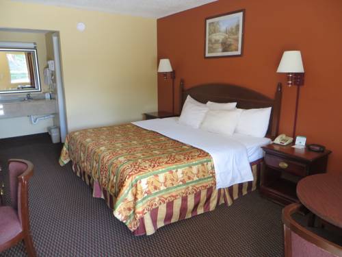 Imagen de la habitación del Hotel Days Inn By Wyndham Canton, Canton. Foto 9
