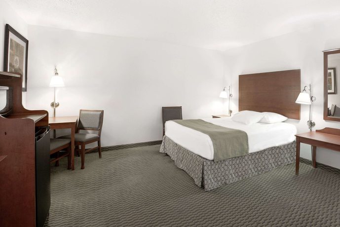 Imagen de la habitación del Hotel Days Inn By Wyndham Carroll. Foto 8