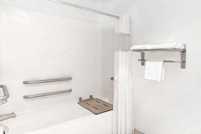Imagen de la habitación del Hotel Days Inn By Wyndham Carroll. Foto 12