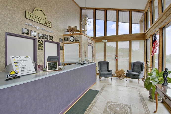 Imagen de los interiores del Hotel Days Inn By Wyndham Cartersville. Foto 12