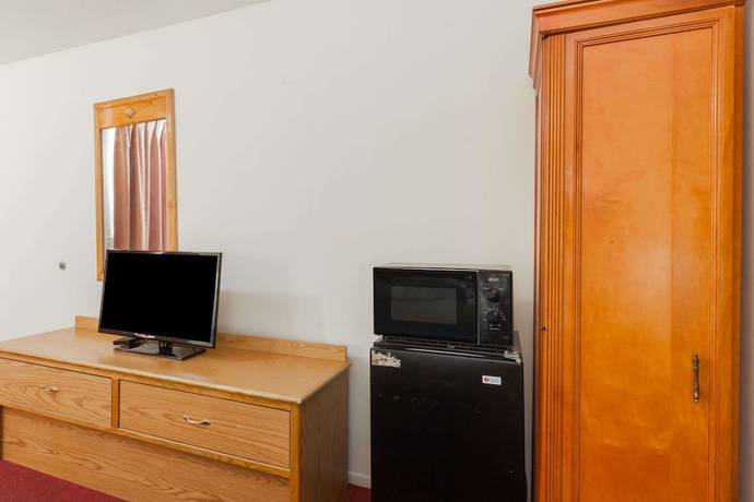 Imagen de la habitación del Hotel Days Inn By Wyndham Castaic Six Flags Magic Mountain. Foto 6