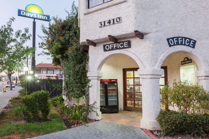 Imagen general del Hotel Days Inn By Wyndham Castaic Six Flags Magic Mountain. Foto 2