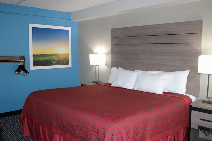 Imagen de la habitación del Hotel Days Inn By Wyndham Central San Antonio Nw Medical Center. Foto 13