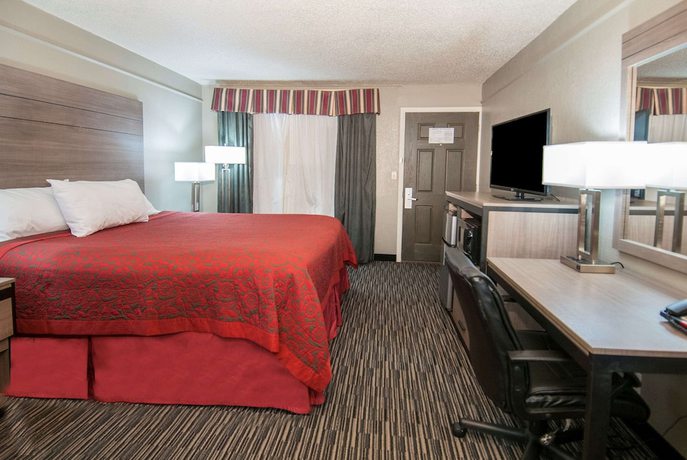Imagen de la habitación del Hotel Days Inn By Wyndham Central San Antonio Nw Medical Center. Foto 15