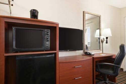Imagen de la habitación del Hotel Days Inn By Wyndham Champaign/urbana. Foto 9
