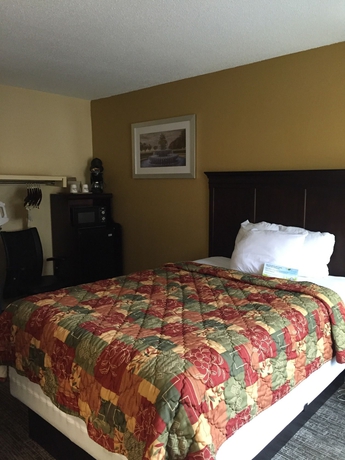 Imagen de la habitación del Hotel Days Inn By Wyndham Charleston Historic District. Foto 3