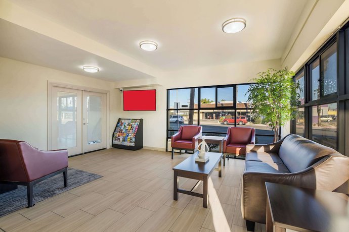 Imagen de los interiores del Hotel Days Inn By Wyndham Chula Vista/san Diego. Foto 19