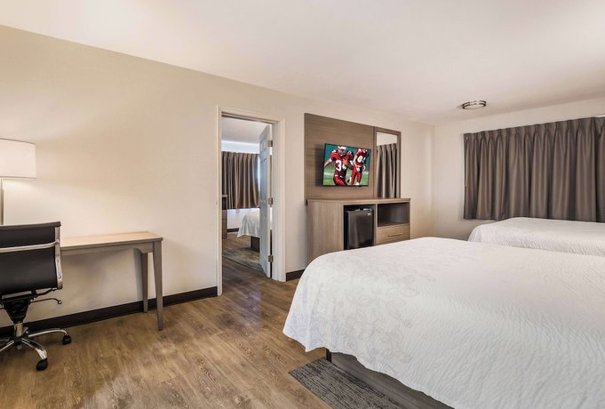 Imagen de la habitación del Hotel Days Inn By Wyndham Chula Vista/san Diego. Foto 9