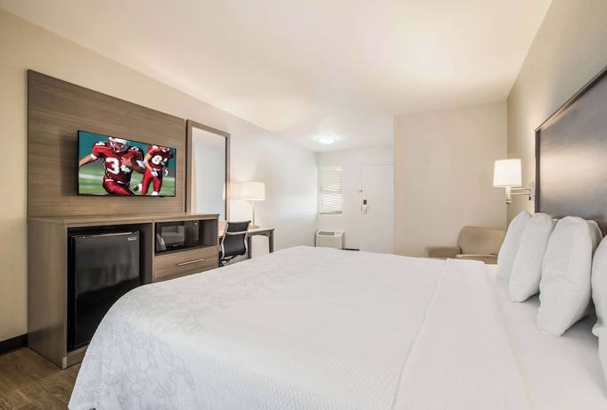 Imagen de la habitación del Hotel Days Inn By Wyndham Chula Vista/san Diego. Foto 16