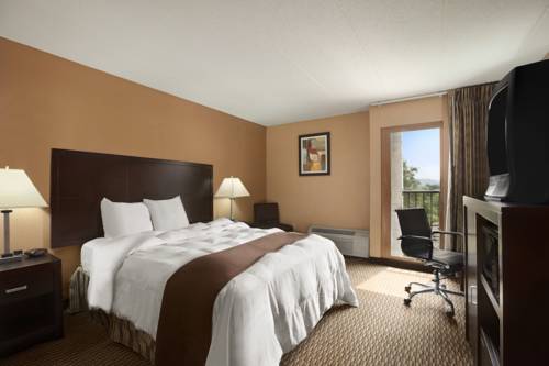 Imagen de la habitación del Hotel Days Inn By Wyndham Cincinnati East. Foto 3