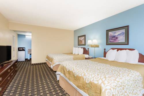 Imagen de la habitación del Hotel Days Inn By Wyndham Clayton. Foto 4