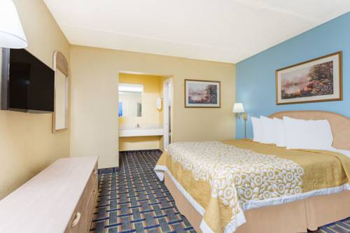 Imagen de la habitación del Hotel Days Inn By Wyndham Clayton. Foto 11