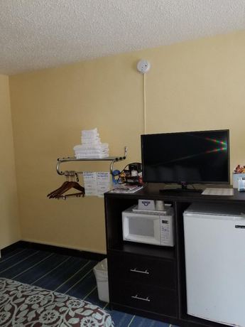Imagen de la habitación del Hotel Days Inn By Wyndham Clearwater/gulf To Bay. Foto 12
