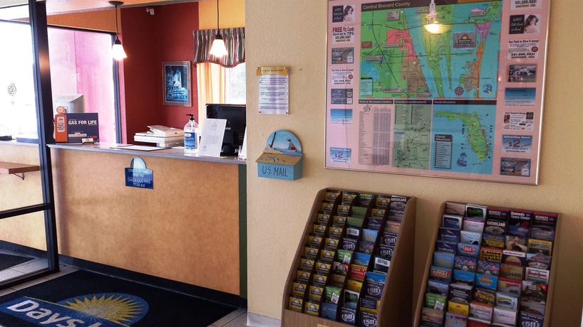 Imagen de los interiores del Hotel Days Inn By Wyndham Cocoa Cruiseport West At I-95/524. Foto 16