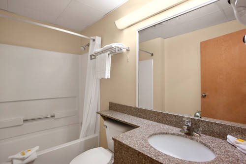 Imagen de la habitación del Hotel Days Inn By Wyndham Colchester Burlington. Foto 8