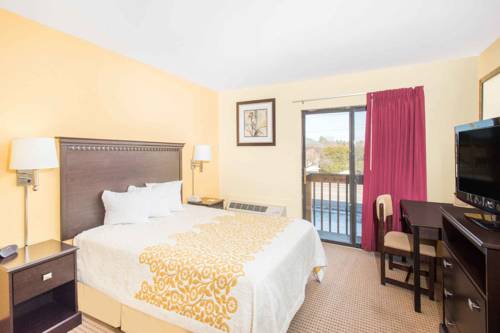 Imagen de la habitación del Hotel Days Inn By Wyndham Colchester Burlington. Foto 14